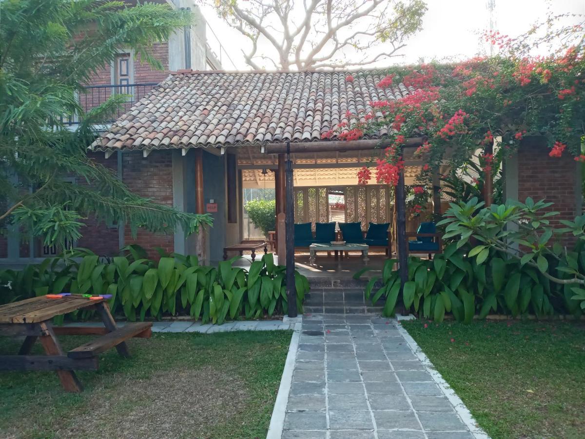 Hotel N 34 Mirissa Exterior foto