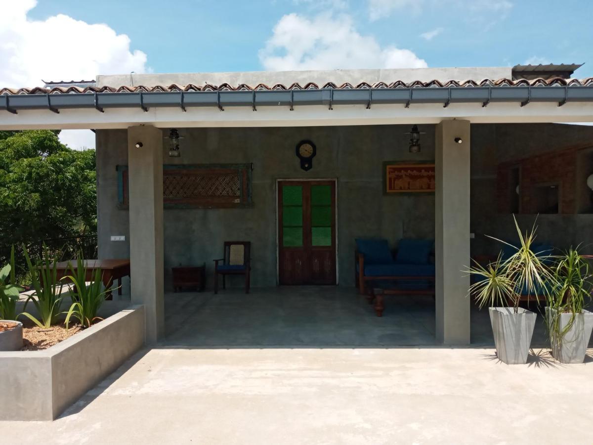 Hotel N 34 Mirissa Exterior foto